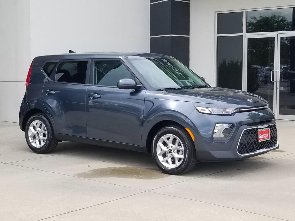 New 2020 Kia Soul S Front-Wheel Drive IVT