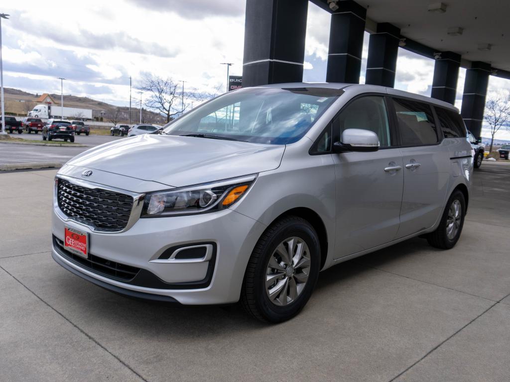 New 2020 Kia Sedona LX Front-Wheel Drive Mini-van, Passenger